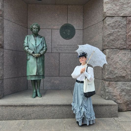 Wives Who Won the Cold War Walking Tour - Image 3