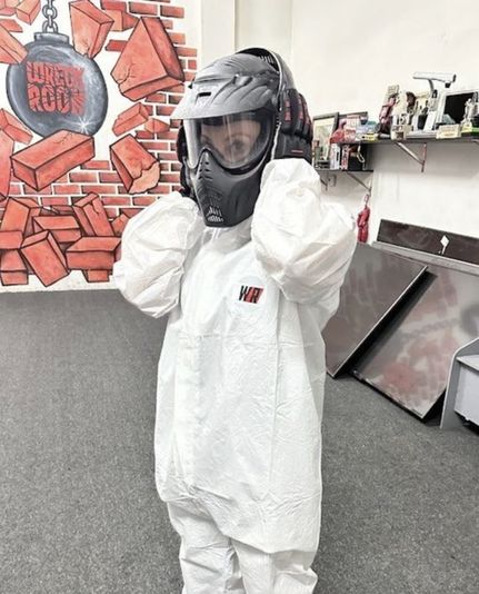 Rage Room Wrecking Experience - Image 3