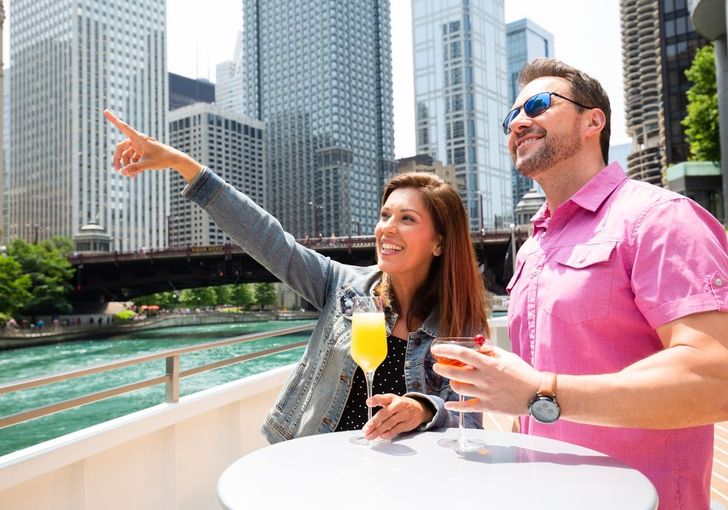 Sights & Sips Odyssey Cruise on the Chicago River - Image 4