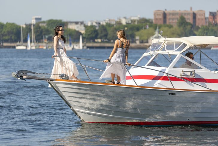 Private Weekend Charter on a 1967 Chris-Craft - Image 2