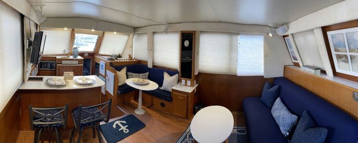 BYOB 4 Hour Private Yachting Experience - Image 5