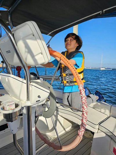 2.5 Hour Private Morning Family Sail on a 35ft Yacht - Image 7