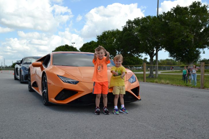 Supercar Racing Experience in Fort Pierce - Image 4