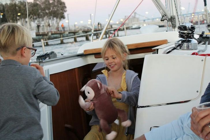 2.5 Hour Private Sunset Family Sail on a 35ft Yacht - Image 5